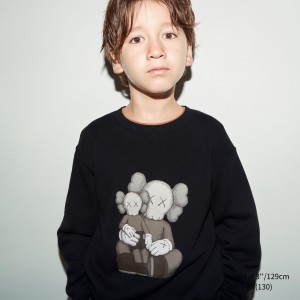Sweat a Capuche Uniqlo Kaws Ut Graphic Sweatshirt Enfant Noir | 3056-DNXIH